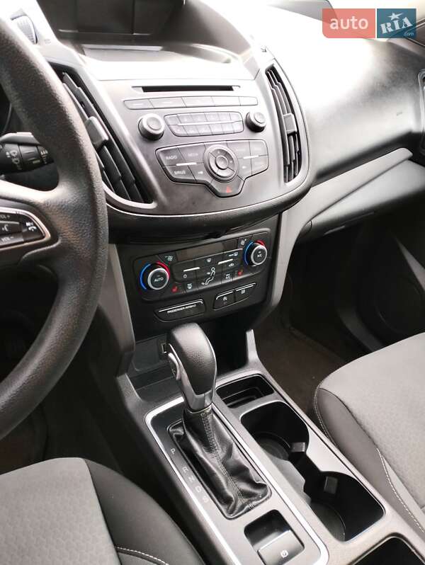 Внедорожник / Кроссовер Ford Escape 2018 в Белой Церкви