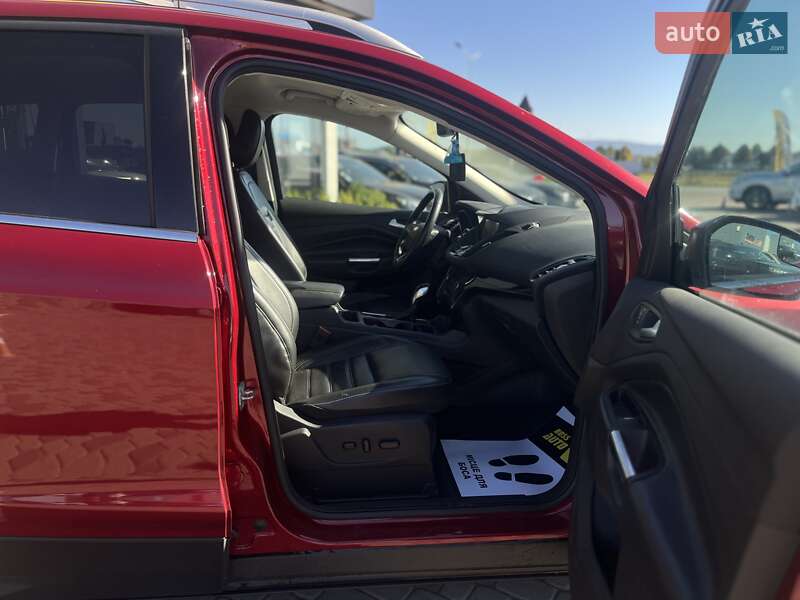 Внедорожник / Кроссовер Ford Escape 2019 в Мукачево