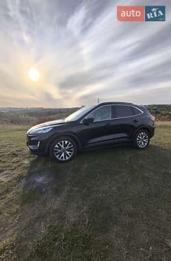 Внедорожник / Кроссовер Ford Escape 2020 в 