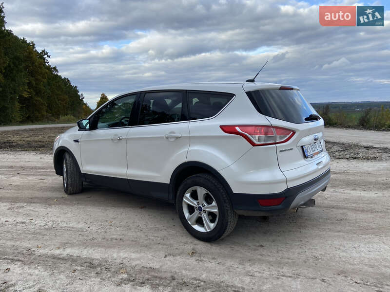 Внедорожник / Кроссовер Ford Escape 2014 в Тетиеве