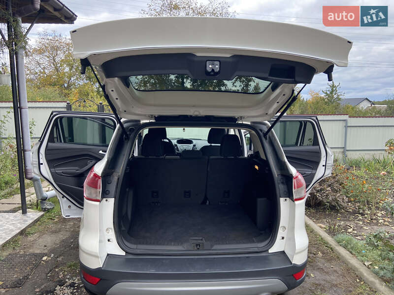 Внедорожник / Кроссовер Ford Escape 2014 в Тетиеве