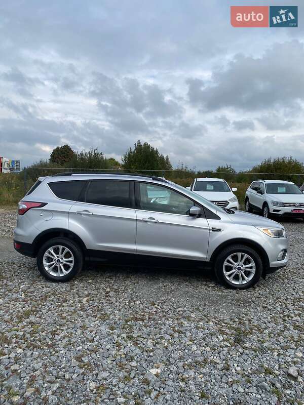 Внедорожник / Кроссовер Ford Escape 2018 в Львове фото 4 Внедорожник / Кроссовер Ford Escape 2018 в Львове