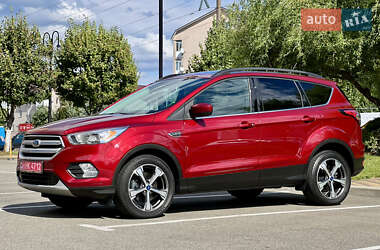 Позашляховик / Кросовер Ford Escape 2018 в 