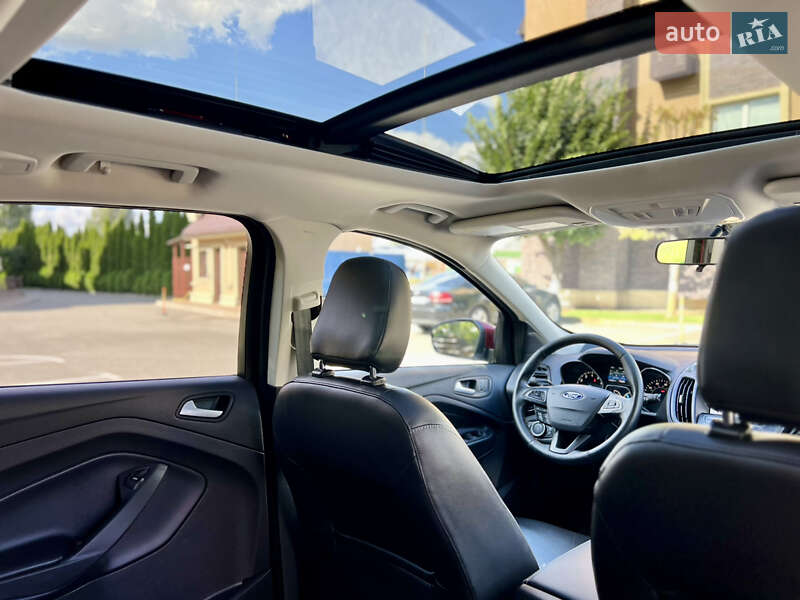 Позашляховик / Кросовер Ford Escape 2018 в Миколаєві
