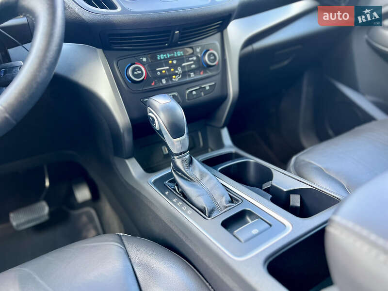 Позашляховик / Кросовер Ford Escape 2018 в Миколаєві