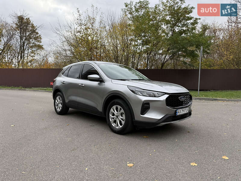 Внедорожник / Кроссовер Ford Escape 2024 в Харькове