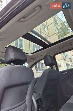 Позашляховик / Кросовер Ford Escape 2014 в  фото 7 Позашляховик / Кросовер Ford Escape 2014 в