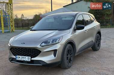 Позашляховик / Кросовер Ford Escape 2020 в Пулинах