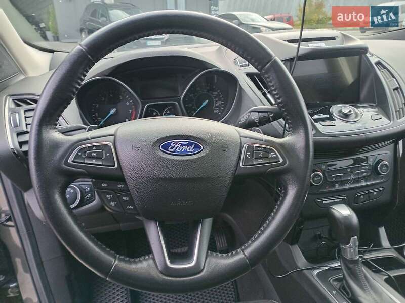 Позашляховик / Кросовер Ford Escape 2016 в Львові фото 15 Позашляховик / Кросовер Ford Escape 2016 в Львові