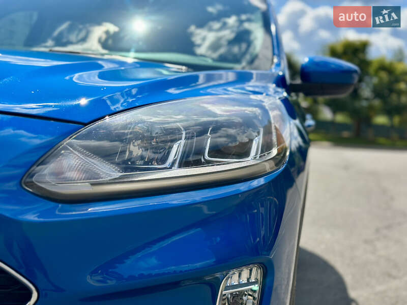 Позашляховик / Кросовер Ford Escape 2020 в Києві