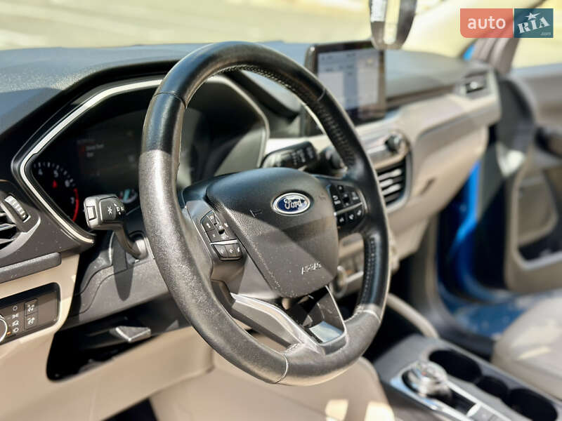 Позашляховик / Кросовер Ford Escape 2020 в Києві