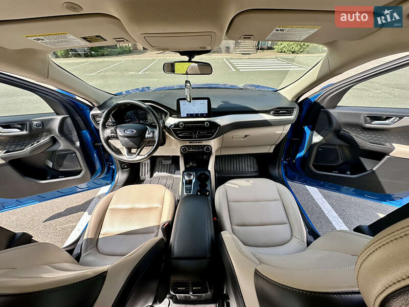 Позашляховик / Кросовер Ford Escape 2020 в Києві