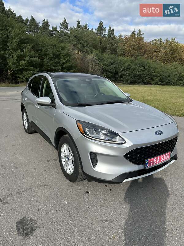 Внедорожник / Кроссовер Ford Escape 2020 в Виннице