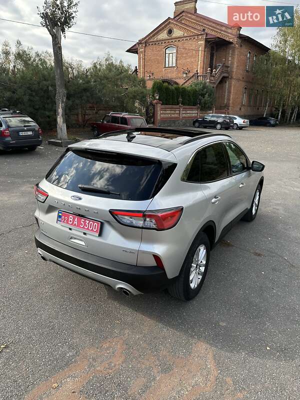 Внедорожник / Кроссовер Ford Escape 2020 в Виннице