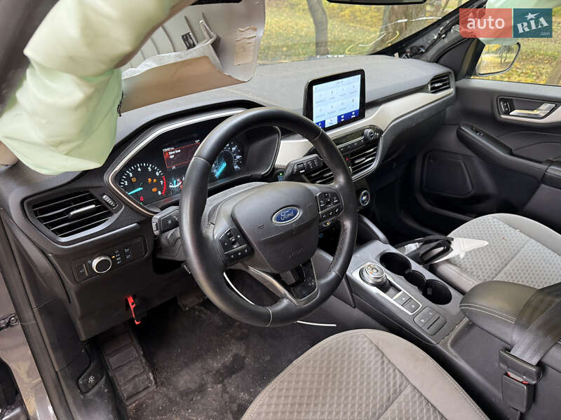 Позашляховик / Кросовер Ford Escape 2021 в Тернополі