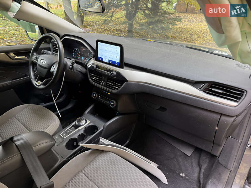 Позашляховик / Кросовер Ford Escape 2021 в Тернополі