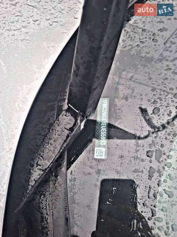 Внедорожник / Кроссовер Ford Escape 2014 в Катеринополе