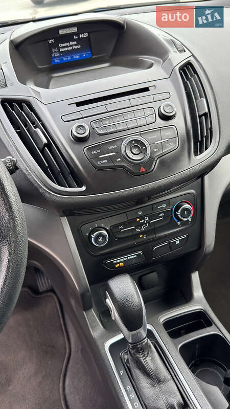 Позашляховик / Кросовер Ford Escape 2017 в Ірпені