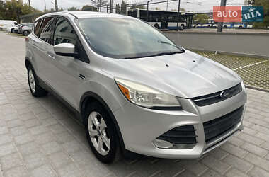 Внедорожник / Кроссовер Ford Escape 2013 в 