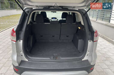 Внедорожник / Кроссовер Ford Escape 2013 в 