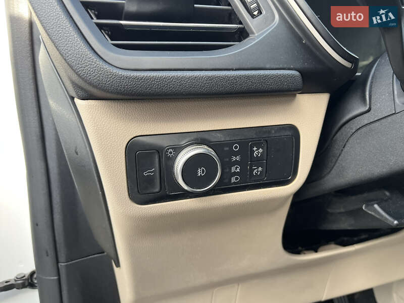 Позашляховик / Кросовер Ford Escape 2019 в Львові