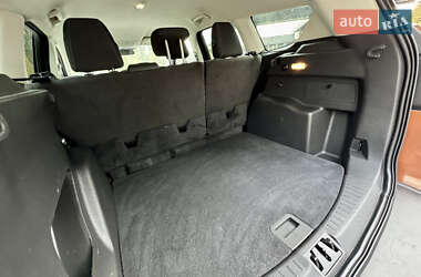 Позашляховик / Кросовер Ford Escape 2017 в  фото 17 Позашляховик / Кросовер Ford Escape 2017 в