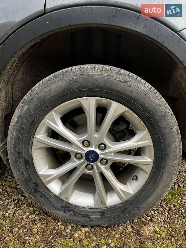 Внедорожник / Кроссовер Ford Escape 2018 в Косове фото 8 Внедорожник / Кроссовер Ford Escape 2018 в Косове