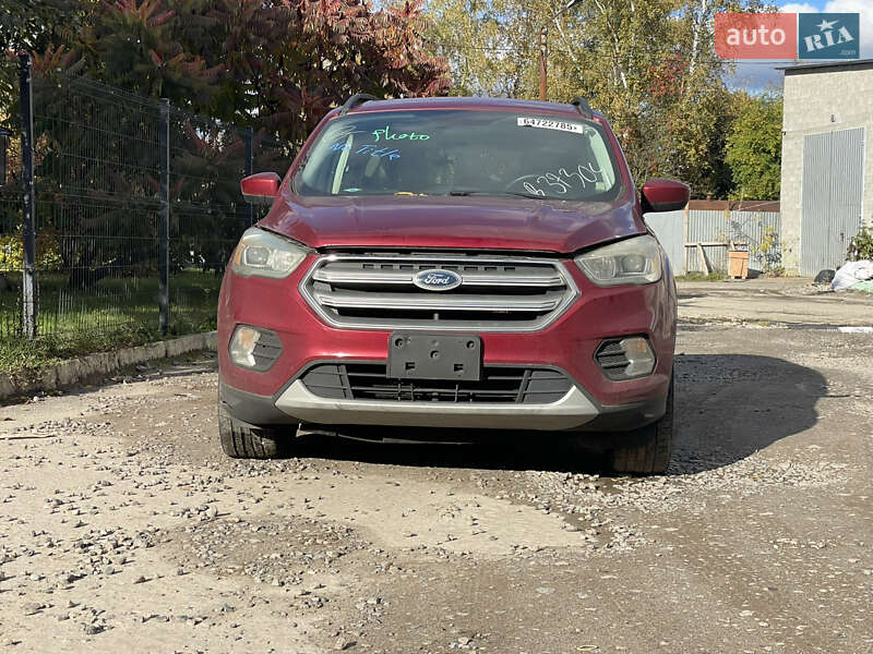 Позашляховик / Кросовер Ford Escape 2016 в Львові