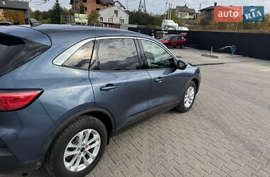 Позашляховик / Кросовер Ford Escape 2020 в  фото 5 Позашляховик / Кросовер Ford Escape 2020 в