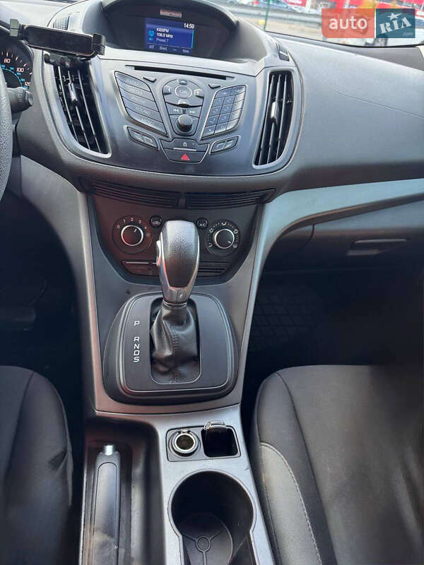 Позашляховик / Кросовер Ford Escape 2015 в Києві фото 3 Позашляховик / Кросовер Ford Escape 2015 в Києві