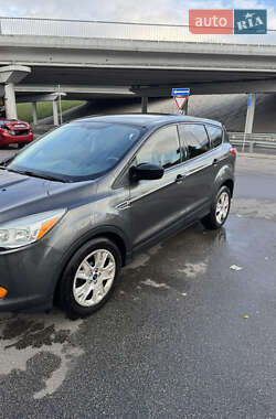 Внедорожник / Кроссовер Ford Escape 2015 в Киеве