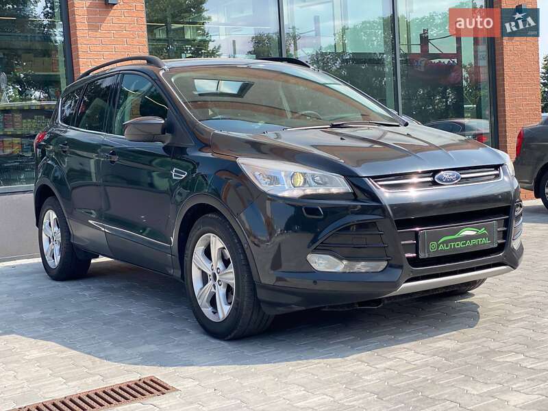 Позашляховик / Кросовер Ford Escape 2015 в Києві
