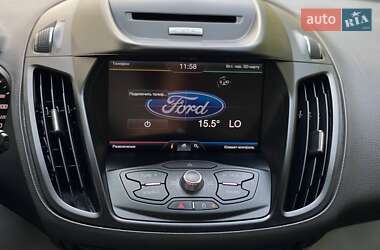 Позашляховик / Кросовер Ford Escape 2015 в  фото 29 Позашляховик / Кросовер Ford Escape 2015 в