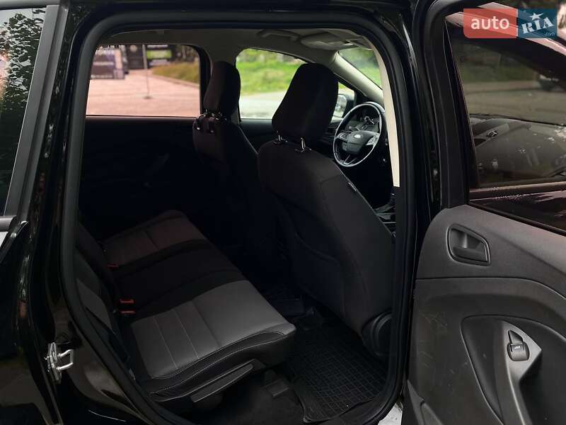 Позашляховик / Кросовер Ford Escape 2019 в Києві