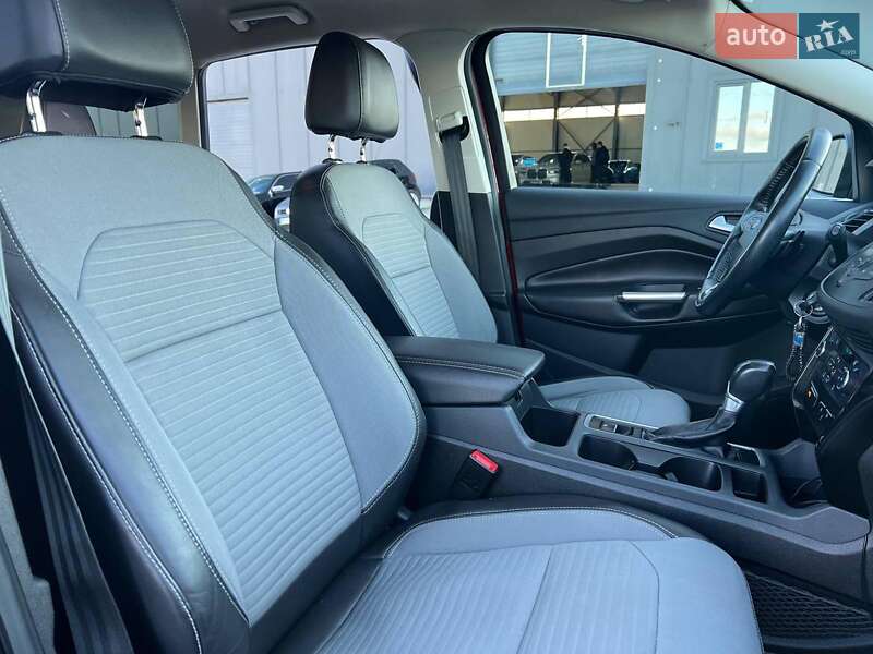 Внедорожник / Кроссовер Ford Escape 2017 в Львове фото 39 Внедорожник / Кроссовер Ford Escape 2017 в Львове