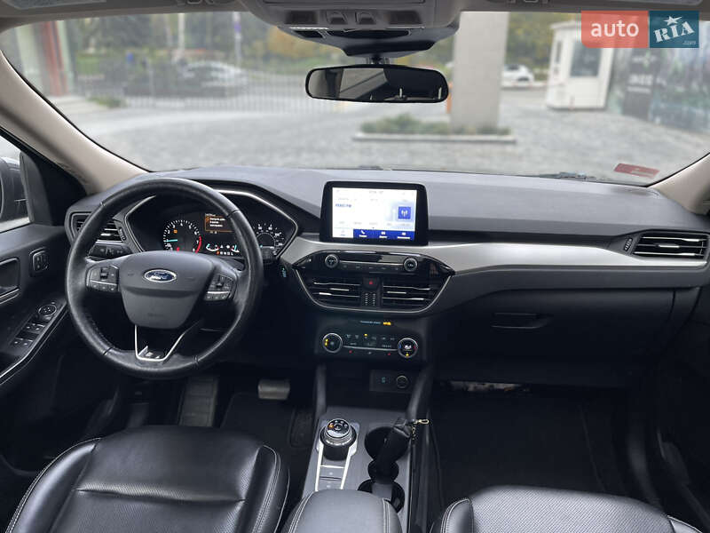 Внедорожник / Кроссовер Ford Escape 2019 в Киеве