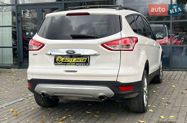 Позашляховик / Кросовер Ford Escape 2013 в 