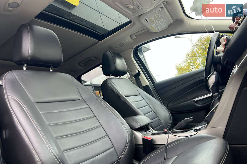 Внедорожник / Кроссовер Ford Escape 2013 в Ивано-Франковске