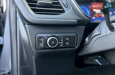 Позашляховик / Кросовер Ford Escape 2021 в  фото 30 Позашляховик / Кросовер Ford Escape 2021 в