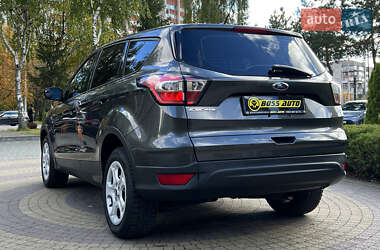 Внедорожник / Кроссовер Ford Escape 2018 в 