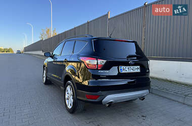 Позашляховик / Кросовер Ford Escape 2017 в  фото 10 Позашляховик / Кросовер Ford Escape 2017 в
