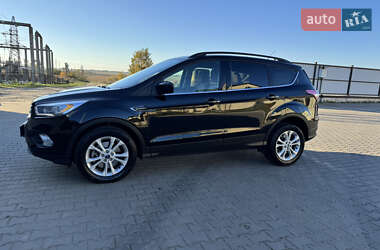 Позашляховик / Кросовер Ford Escape 2017 в  фото 36 Позашляховик / Кросовер Ford Escape 2017 в