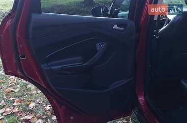 Позашляховик / Кросовер Ford Escape 2017 в 