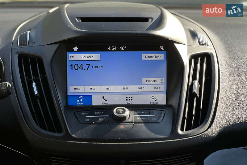 Внедорожник / Кроссовер Ford Escape 2018 в Львове