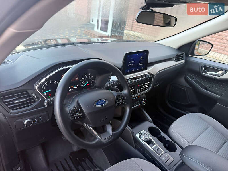 Позашляховик / Кросовер Ford Escape 2020 в Умані фото 6 Позашляховик / Кросовер Ford Escape 2020 в Умані