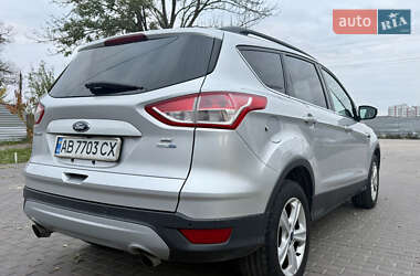 Внедорожник / Кроссовер Ford Escape 2013 в 