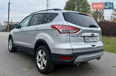 Внедорожник / Кроссовер Ford Escape 2013 в 
