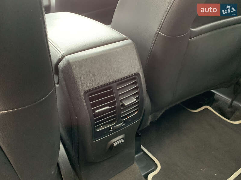 Внедорожник / Кроссовер Ford Escape 2018 в Киеве