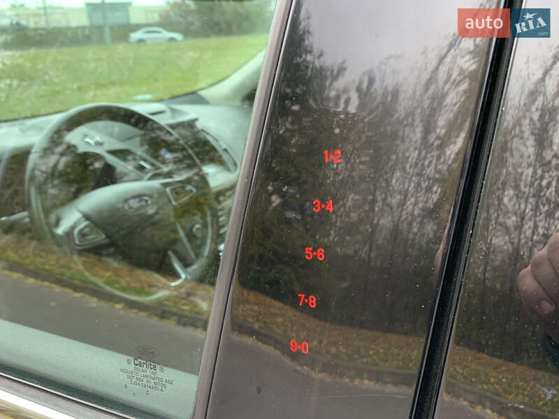 Внедорожник / Кроссовер Ford Escape 2018 в Киеве