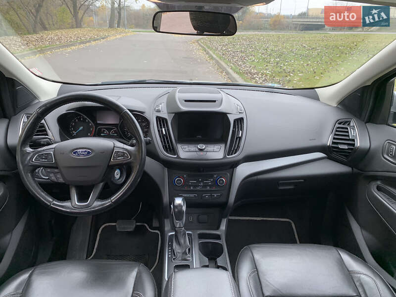 Внедорожник / Кроссовер Ford Escape 2018 в Киеве
